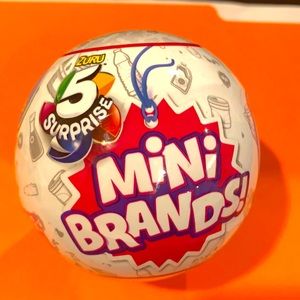 Lot of 9 Zuru Minibrands 2018 new